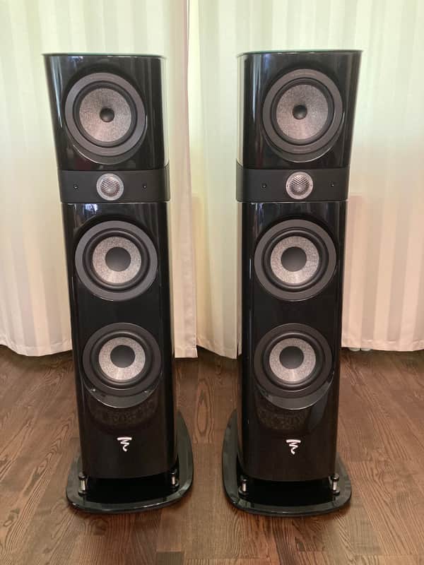 Focal SOPRA N° 2 2018 - Glossy Black image 1