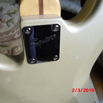 Squier P Bass/ PJ Bass Special Shoreline Gold (?) image 5