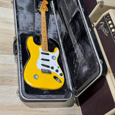 Fender Stratocaster International Color 1980 - a screamin Graffiti Yellow Ltd. Run Strat ! image 9