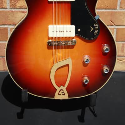 Guild M-75 Aristocrat ATB W/C image 2
