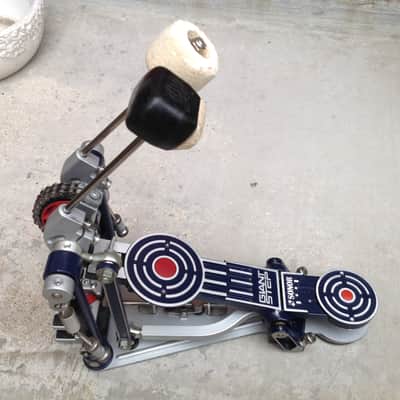 Sonor Giant Step Twin Effect Bass Drum Pedal W/Dock and Extra Chain image 2