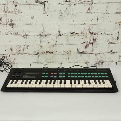 Yamaha DX100 49 Mini-Key Digital FM Programable Algorithm Synthesizer Keyboard image 8