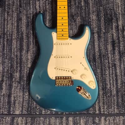 Fender Eric Johnson Stratocaster with Player Plus maple neck 2022 - Lucerne Aqua Firemist image 2