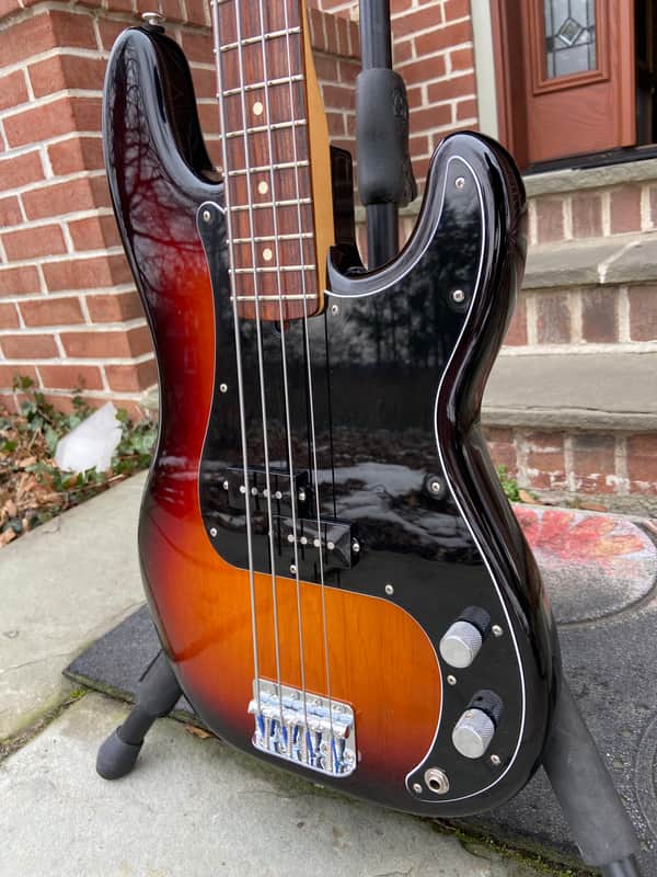 Fender American Special Precision Bass