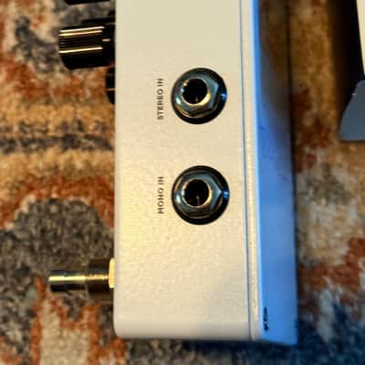 Keeley ECCOS Neo-Vintage Tape Delay 2019 - Present - White image 4