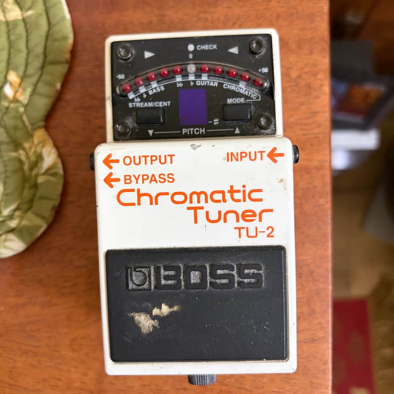 Boss TU-2 Chromatic Tuner (Dark Gray Label) 1998 - 2009 - White image 1