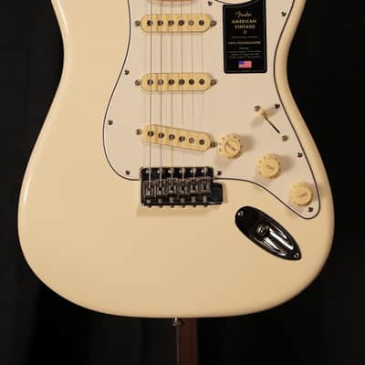Fender Limited Edition American Vintage II 1973 Stratocaster® 2025 - White image 3