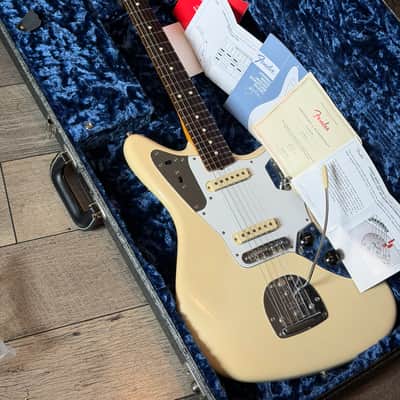Mosrite Johnny Ramone Signature Fillmore Japan 1996 White w
