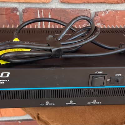 Peavey PV260 Stereo Power Amp 130 watts x 2 image 1