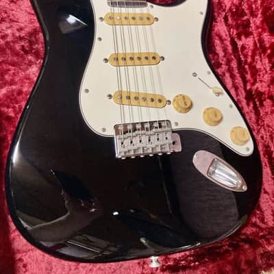 HISTORY TH-VS1 Black Stratocaster Model Made in Japan Fujigen 2007 Used image 1