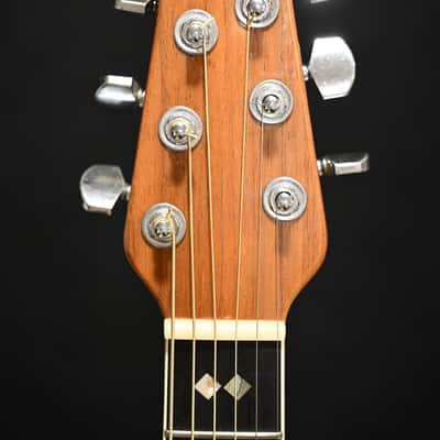 Ovation USA 1869 Custom Legend roundback acoustic-electric guitar image 3
