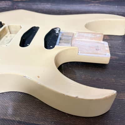 1990 Ibanez RG560 Body White SSH w/Plate Made in Japan image 3