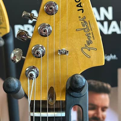 Fender American Professional Classic Jaguar  2025 - Faded Sherwood Green Metallic / 8lbs. 6.6oz. #US25088090 image 8