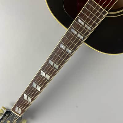 Gibson J-185 Original 2021 Vintage Sunburst Near mint, Flamey, super action BIG sound!! Original tag and Gibson Hardshell! image 3