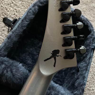 2021 Gibson Dave Mustaine Flying V Silver metallic image 14