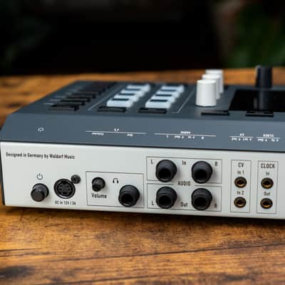 Waldorf Iridium Core Desktop Synthesizer 2024 - Present - Black image 3