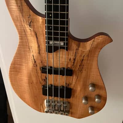 Washburn CB14 Classic Electric Bass Made in Malaysia image 3
