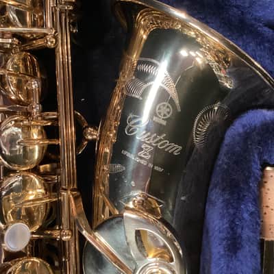 Yamaha YAS-82Z Alto Saxophone image 11