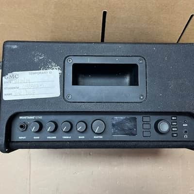 Fender GT40 - Black W/ Foot Switch / Serial Number (Amp): CGPC17006640 / Serial Number (Footswitch): CGPF17001285 image 7