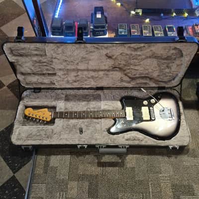 2017 Fender Limited Edition American Professional Jazzmaster - Silverburst (8 lb 10 oz) image 7