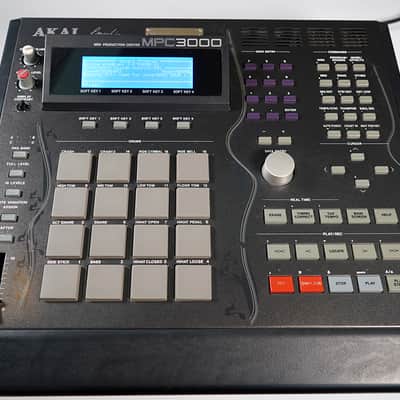 Akai MPC3000LE MIDI Production Center 1999 - 2001 - Black