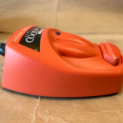 Danelectro Cool Cat Fuzz 2010s - Orange Very Good Condition 2nd Version V2 True Bypass NOS Mint in box with all papers image 5