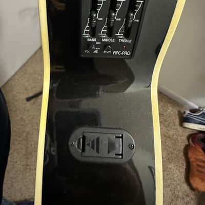 Fender BG-31 2004 - Black image 3
