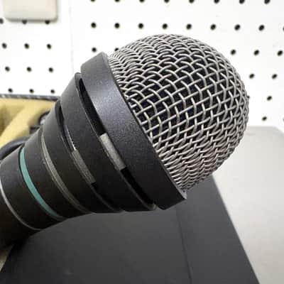 Vintage AKG D 330 BT Dynamic Microphone w/ Original SA 41/1 Clip & Box - Iconic ABBA Vocal Mic image 12