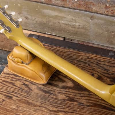 Gibson Les Paul Jr. 2021 - TV Yellow image 10