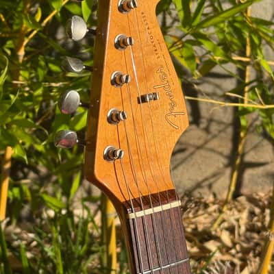 Fender American Vintage '62 Stratocaster 1989 - 1996 Ocean Turquoise image 5