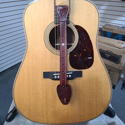 Handcrafted Full Grain Leather Guitar Strap with Natural Louisiana Alligator – Cajun Honey image 4