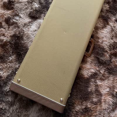 Fender Custom Shop G&G Deluxe Strat / Tele Hard Case - Tweed / Red image 8