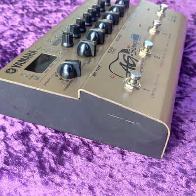 Yamaha AG-Stomp Acoustic Pre-Amplifier * programmable sound banks * Stereo output * Expression pedal input * fantastic mic presets and room emulation + Effects image 4
