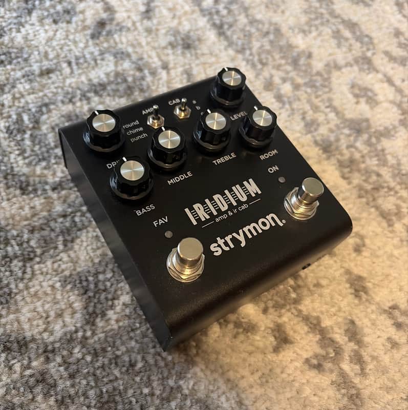 Strymon Iridium 2019 - Present - Black image 1