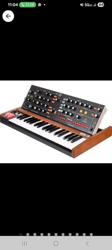 Behringer Poly D 4-Voice Polyphonic Synthesizer