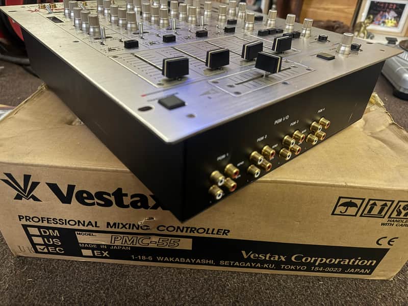 Vestax PMC-55 Professional 4-Channel DJ Club Mixer - Fully Working - Boxed - UK PSU image 1