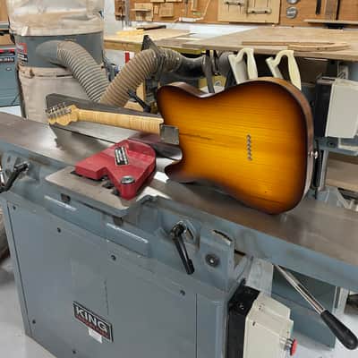 Deslongchamps Telecaster 2022 - Tobacco Burst image 5
