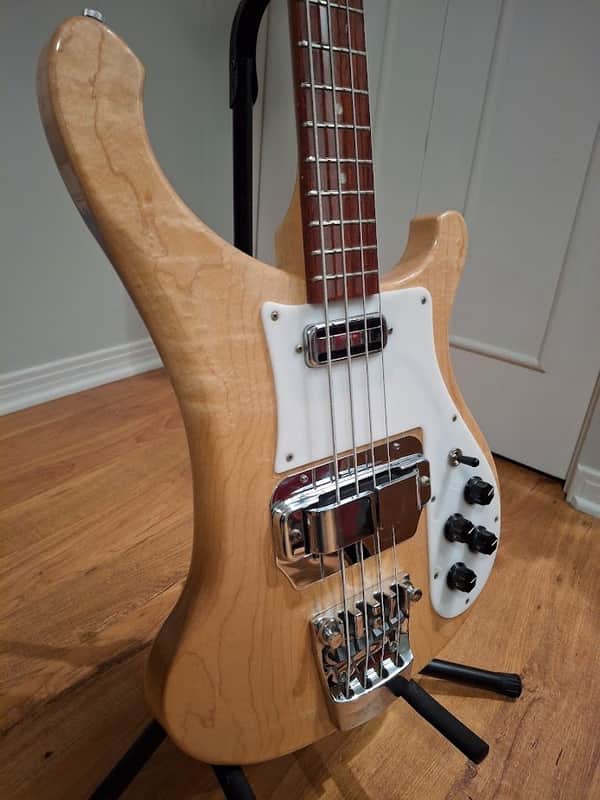 Rickenbacker 4001V63