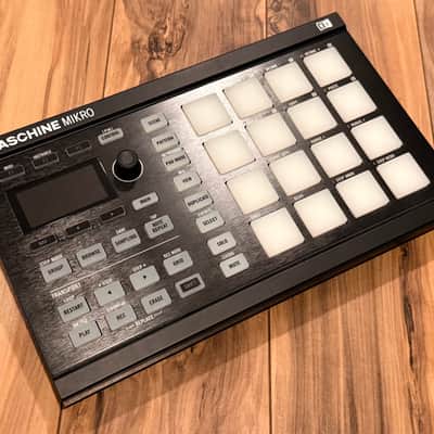 Native Instruments Maschine Mikro MKII 2010s - Black image 1