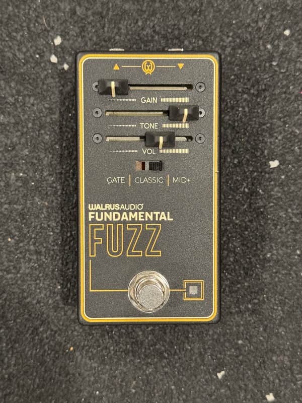 Walrus Audio Fundamental Fuzz