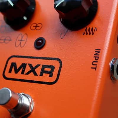 MXR M107 Phase 100 Reissue image 3