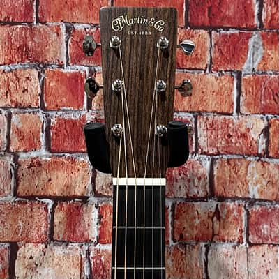 Martin D-18 Acoustic Guitar - Natural w/ Case Bild 3