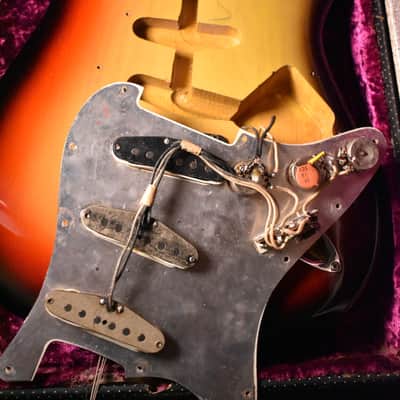 Fender Stratocaster 1965 - Sunburst image 24