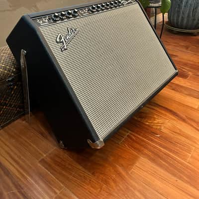 Fender Vintage Reissue '65 Twin Reverb image 4