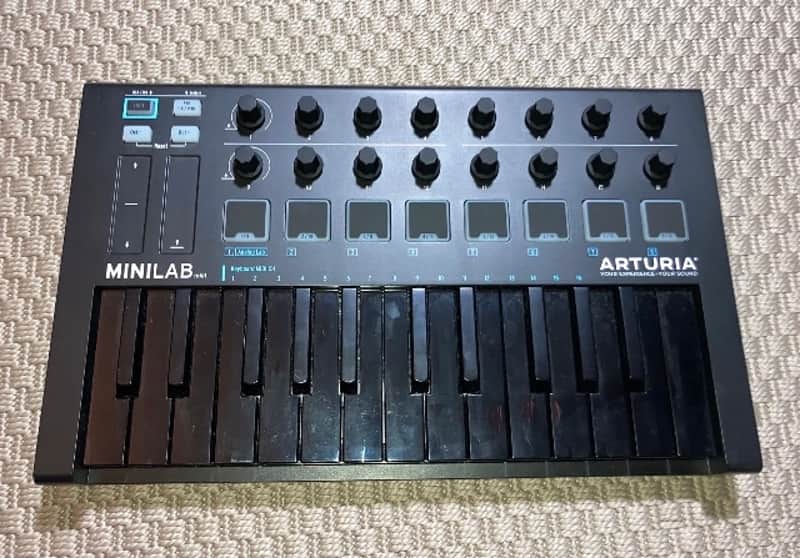 Arturia MiniLab MkII 25-Key MIDI Controller | Reverb