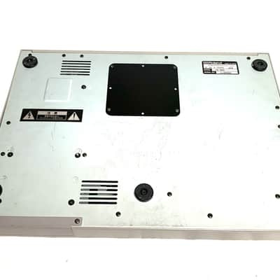 Roland VS-880 Digital Studio Workstation 1996 - 1998 - Gray /Changed to SD card image 8