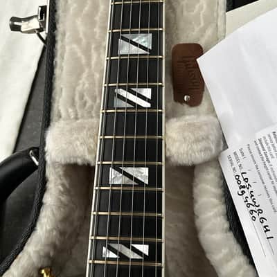 2004 Gibson Les Paul Supreme Winered with Papers & Case image 4