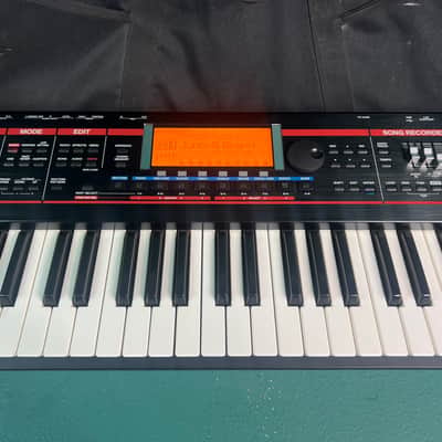 Roland Juno G 61-Key 128-Voice Expandable Synthesizer 2006 - 2007 - Black with bag image 4