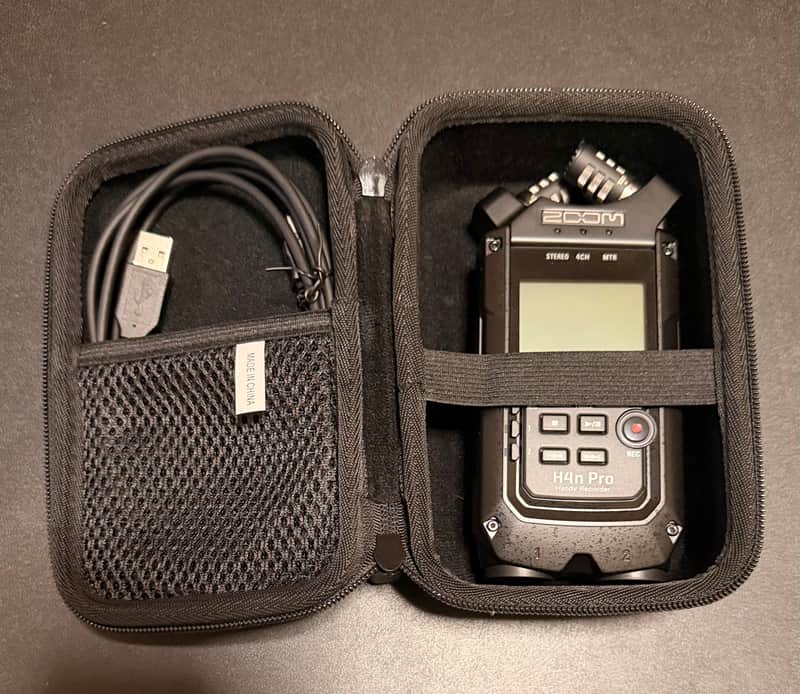 Zoom H4n PRO Handy Digital Multitrack Recorder