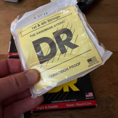 DR MT-10 Tite Fit Electric Guitar Strings 10-46 2010s - Standard image 2